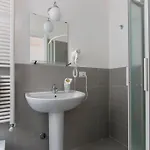 Via Colombo Специя