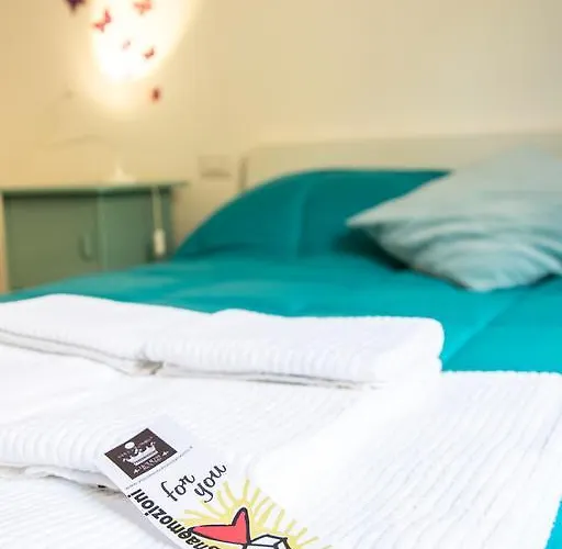 Via Colombo 3* La Spezia